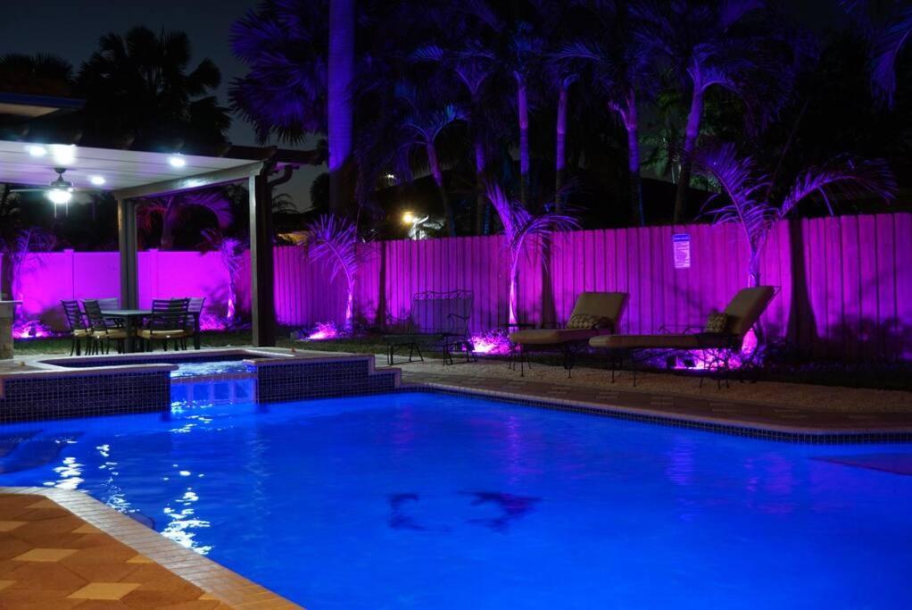 New Luxury Vacation Dream Rental- Sleeps 15! Miami Exteriér fotografie