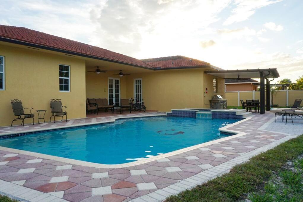 New Luxury Vacation Dream Rental- Sleeps 15! Miami Exteriér fotografie