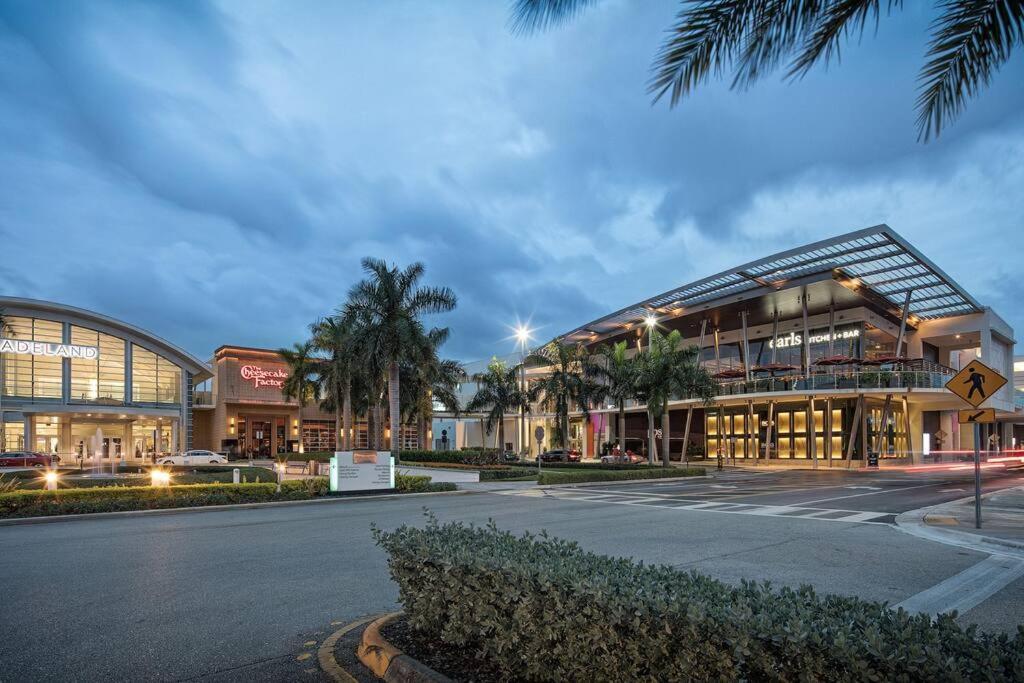 New Luxury Vacation Dream Rental- Sleeps 15! Miami Exteriér fotografie